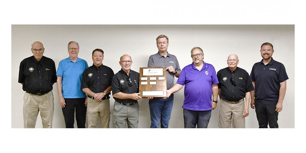 Presentation of ABCA 80th anniversary Decade Award to local community service groups.