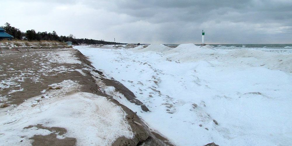 It is not safe to walk on snow and ice on the Lake Huron shoreline.